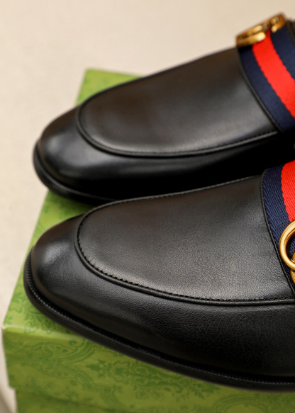 グッチ「Gucci」グッチ ビジネスレザーシューズ / ドレスシューズ
