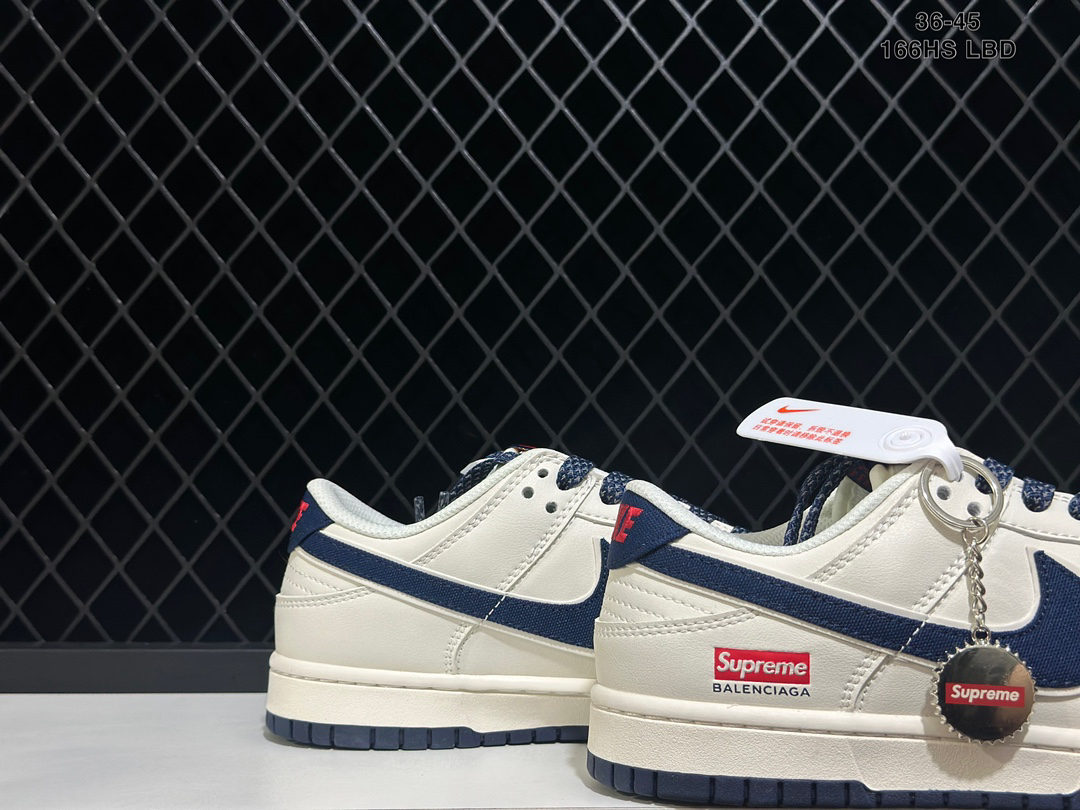 「コラボモデル」Supreme x Nike SB Dunk Low スニーカー