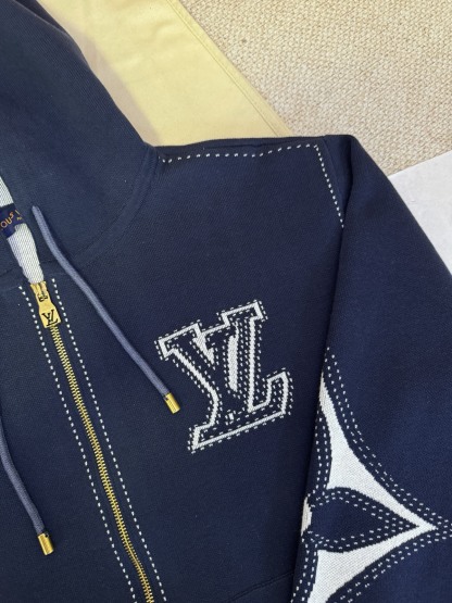 ルイ・ヴィトン「Louis Vuitton」ルイ・ヴィトン モノグラム・フロッキー ジップアップパーカー / アウター