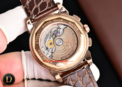 Patek Philippe パテック・フィリップ キュビトゥス スタイル グランドデイト・ムーンフェイズ / カスタムウォッチ