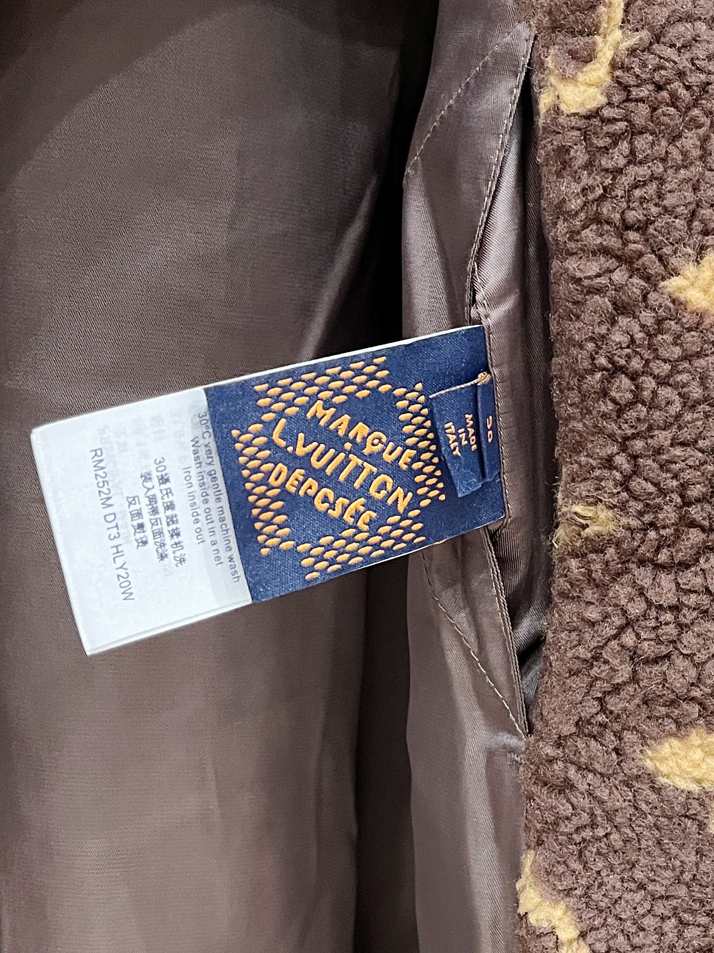 ルイ・ヴィトン「Louis Vuitton」ルイ・ヴィトン モノグラム シアリング ブルゾン / メンズ アウター