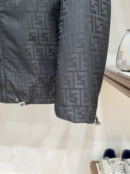 フェンディ「Fendi」フェンディ FFジャカード フーデッド ジャケット / メンズ ウィンドブレーカー
