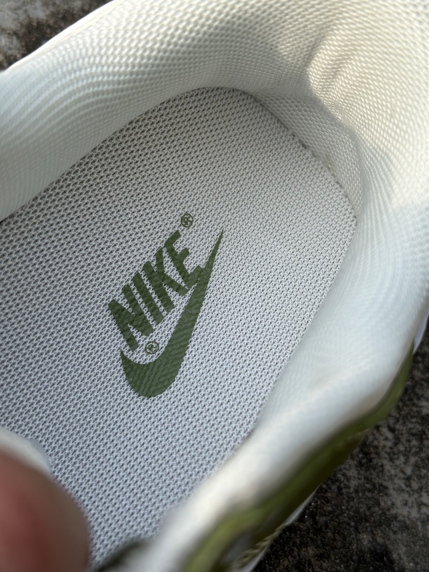 「コラボモデル」Gucci x Nike   SB Dunk Low アニバーサリー デザイナーズスニーカー