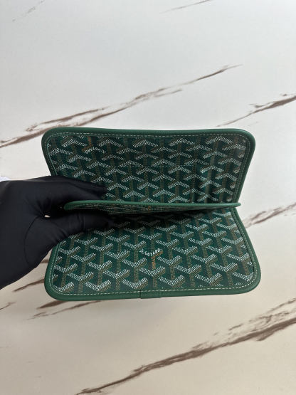 ゴヤール「Goyard」 Plume グリーン エンベロープバッグ