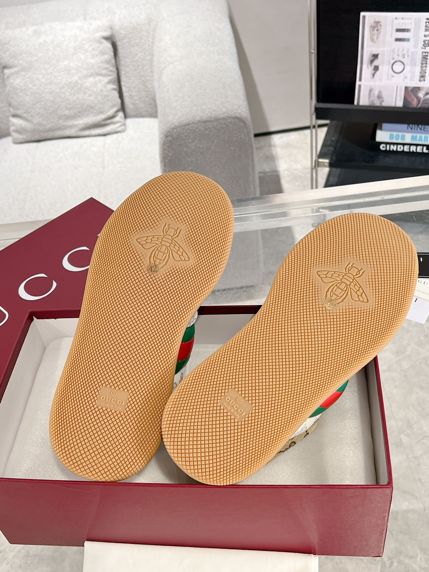 グッチ「Gucci」Screenerシリーズ 織り帯厚底スニーカー