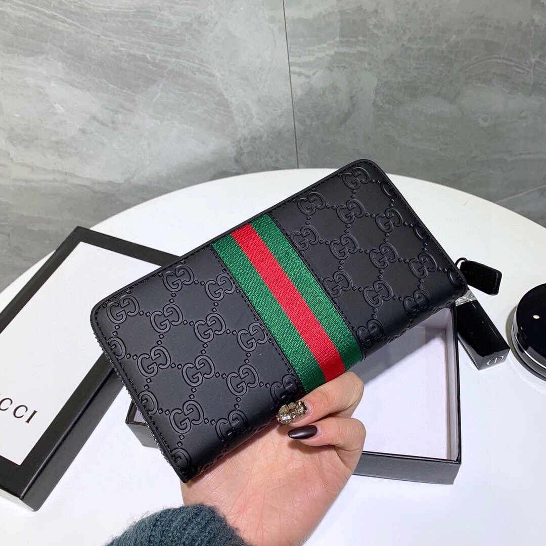 グッチ「Gucci」シグネチャー レザー ウェブ ジップアラウンドウォレット