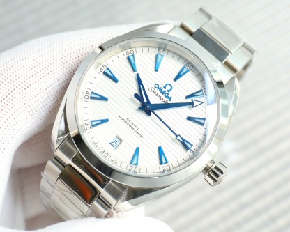 オメガ［Omega］シーマスター ダイバーズ メンズ ウォッチ40MM