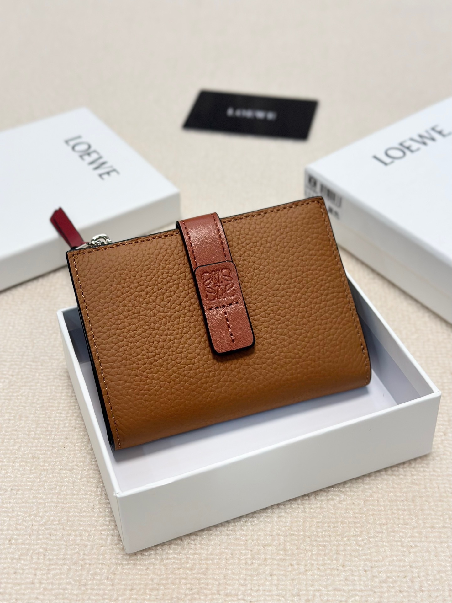 ロエベ「LOEWE」アナグラム コンティネンタル ウォレット 5色