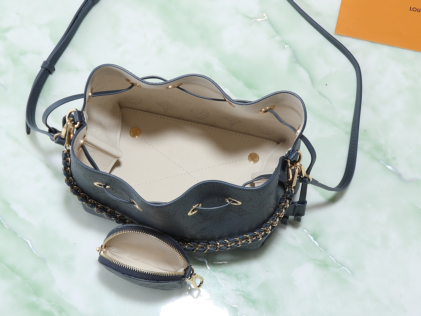 ルイ・ヴィトン「Louis Vuitton」 ‌BELLA ハンドバッグ ネイビー レース