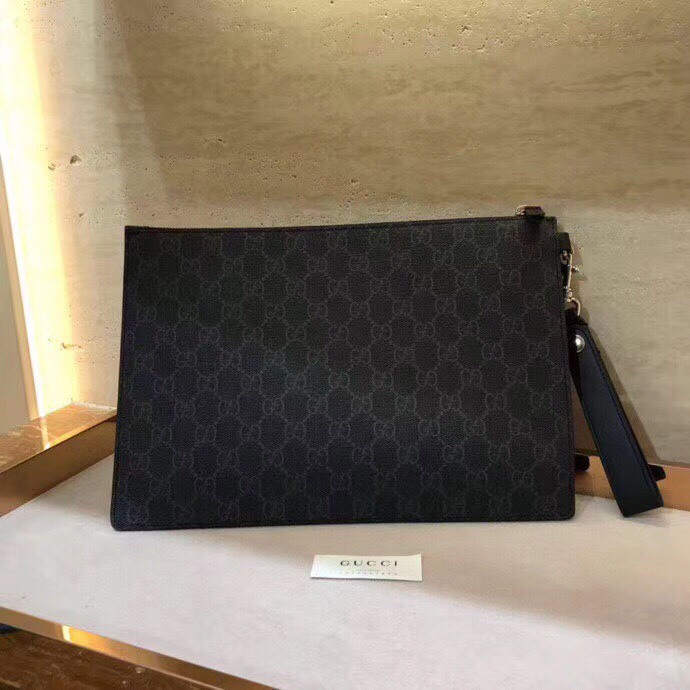 グッチ「Gucci」 キングスネーク プリント GGスプリーム ジップアラウンドウォレット