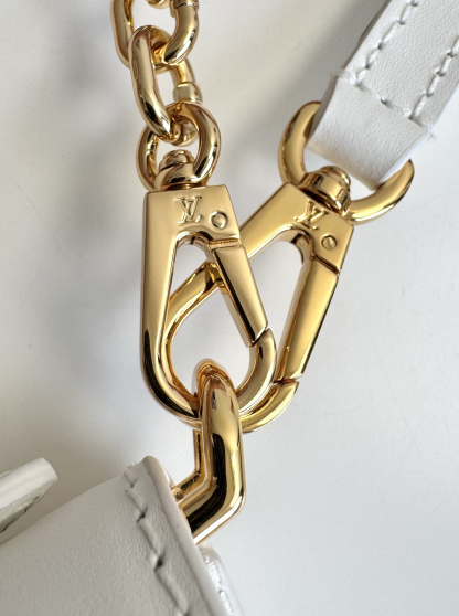 ルイ・ヴィトン「Louis Vuitton」Wallet On Chain Capucines ハンドバッグ