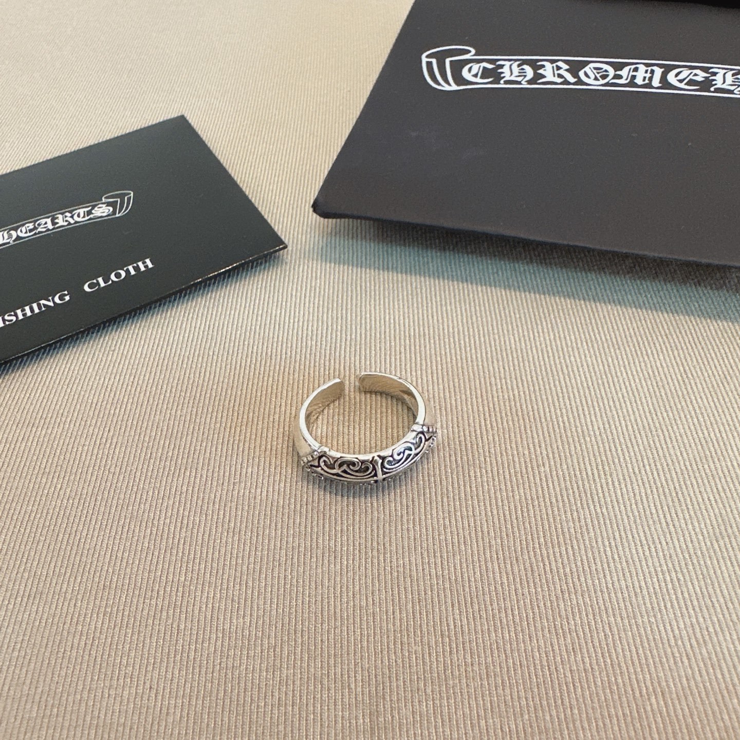 クロムハーツ「Chrome Hearts」クラシックヴィンテージ＆モダンリング - サイズ調整可能