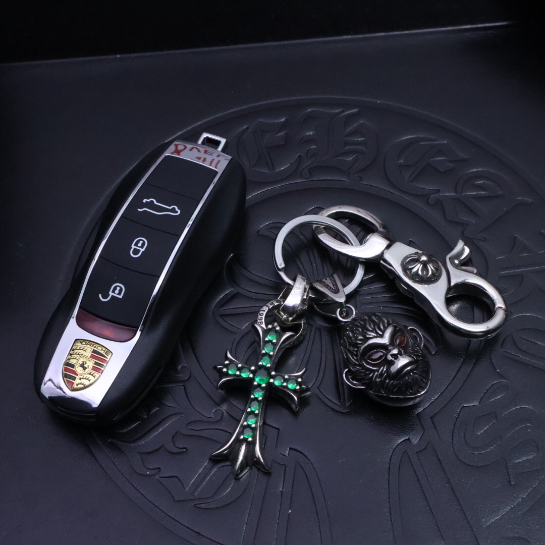 クロムハーツ「Chrome Hearts」キーホルダー＆バッグチャーム - スタイルアイコン