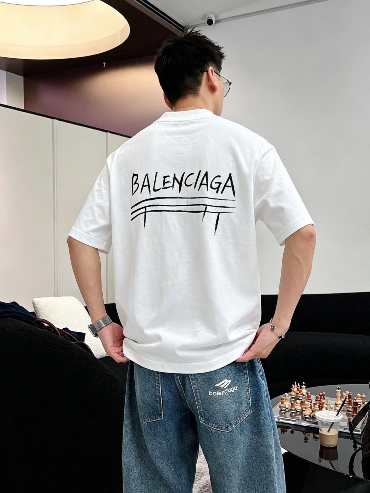 バレンシアガ「Balenciaga」ロゴプリントTシャツ / ショートスリーブ クルーネック