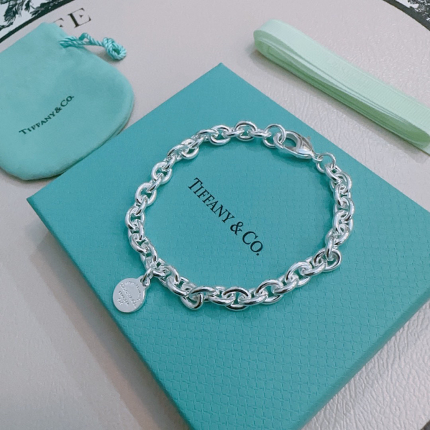 ティファニー「Tiffany & Co.」ポリッシュドシルバーリンク ブレスレット