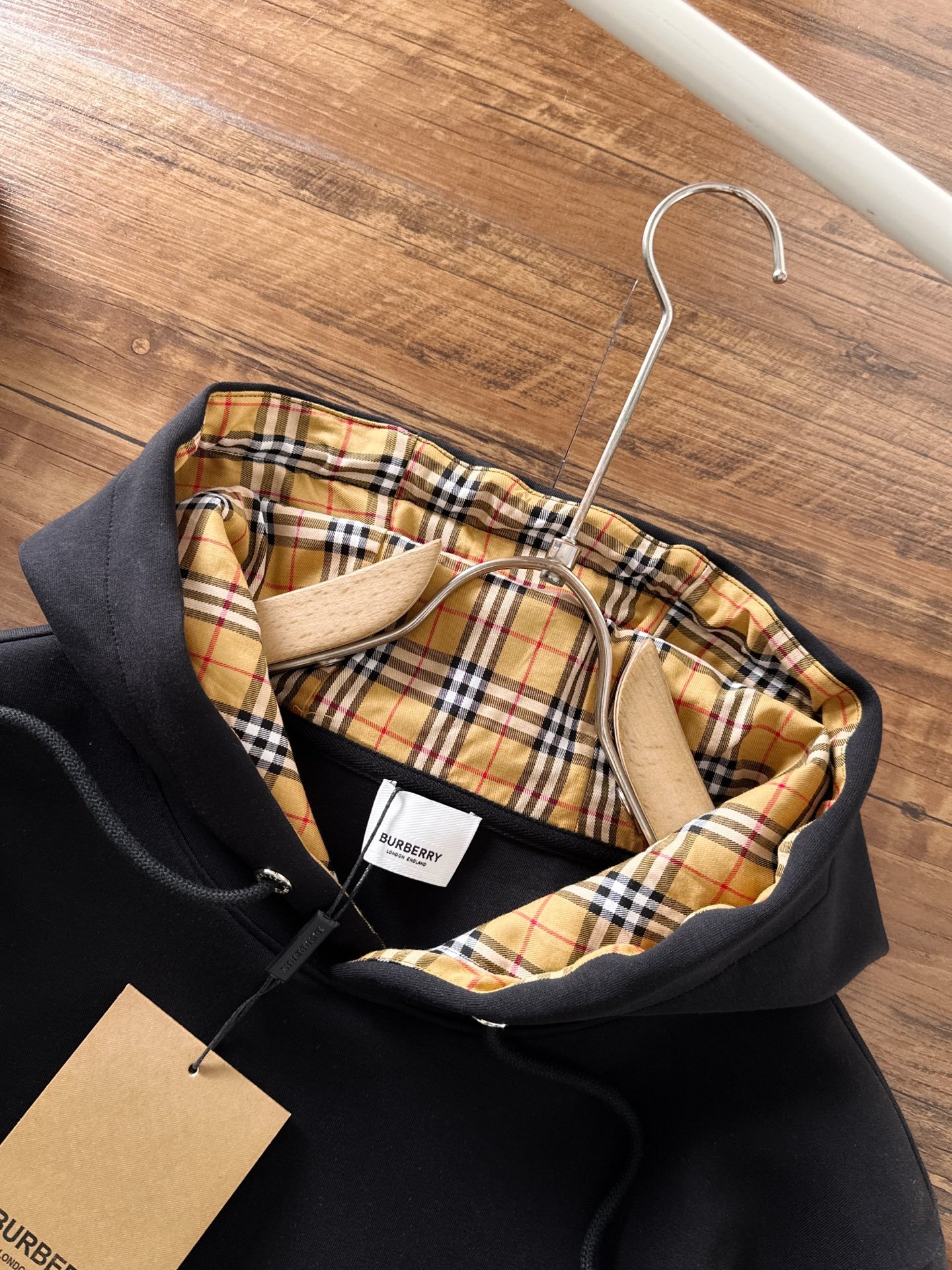 バーバリー「Burberry」メンズ フード付きスウェット