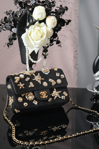 シャネル「Chanel」ミニ クラシック ハンドバッグ【2025/26年秋冬 コレクション】