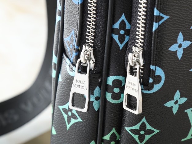 ルイ・ヴィトン「Louis Vuitton」メンズ ウエストバッグ