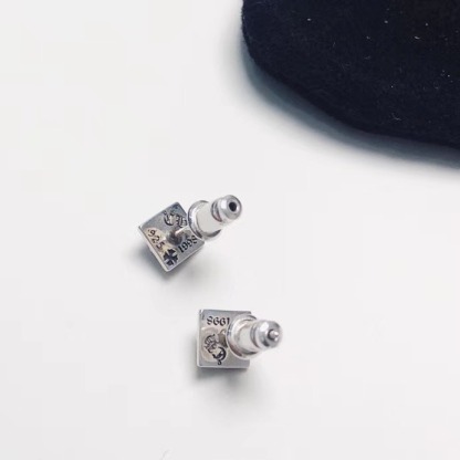 クロムハーツ「Chrome Hearts」クロムハーツ スクエアクロスピアス S925 ユニセックス ピアス