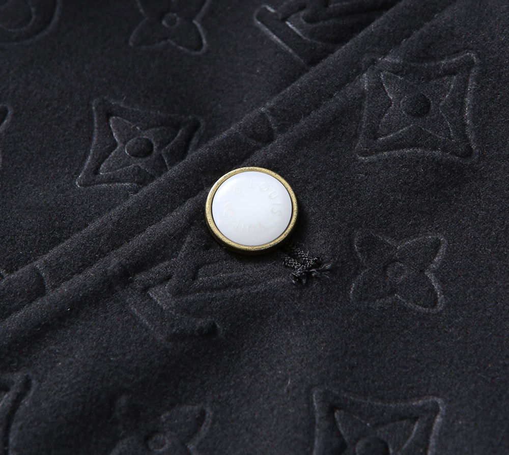 ルイ・ヴィトン「Louis Vuitton」秋冬コレクション クイルテッド ジャケット