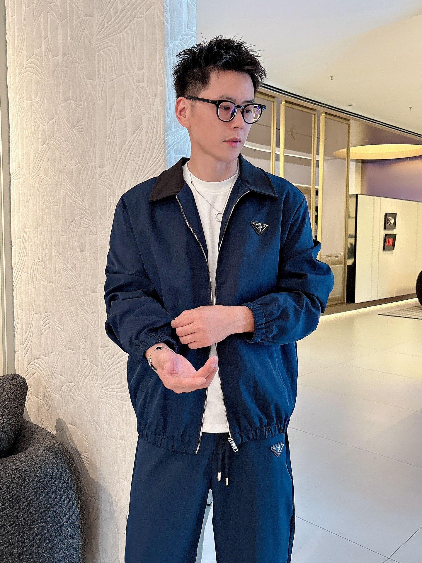 プラダ「Prada」秋冬 メンズ  カジュアルスポーツセット