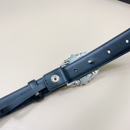 クロムハーツ「Chrome Hearts」クラシック＆ヴィンテージ ベルト