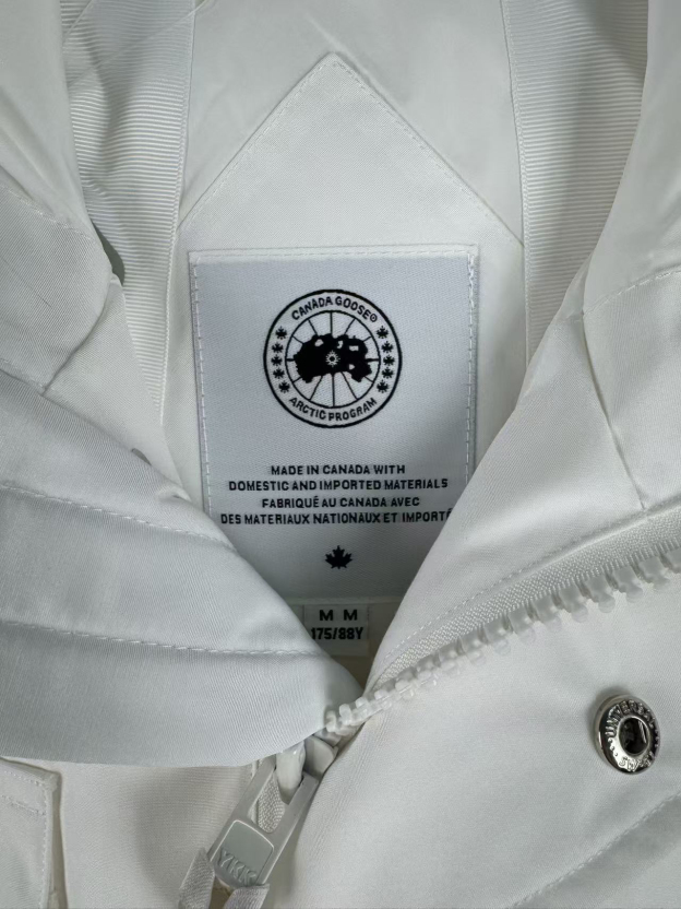 カナダグース「Canada Goose」秋冬フード付きダウンジャケット