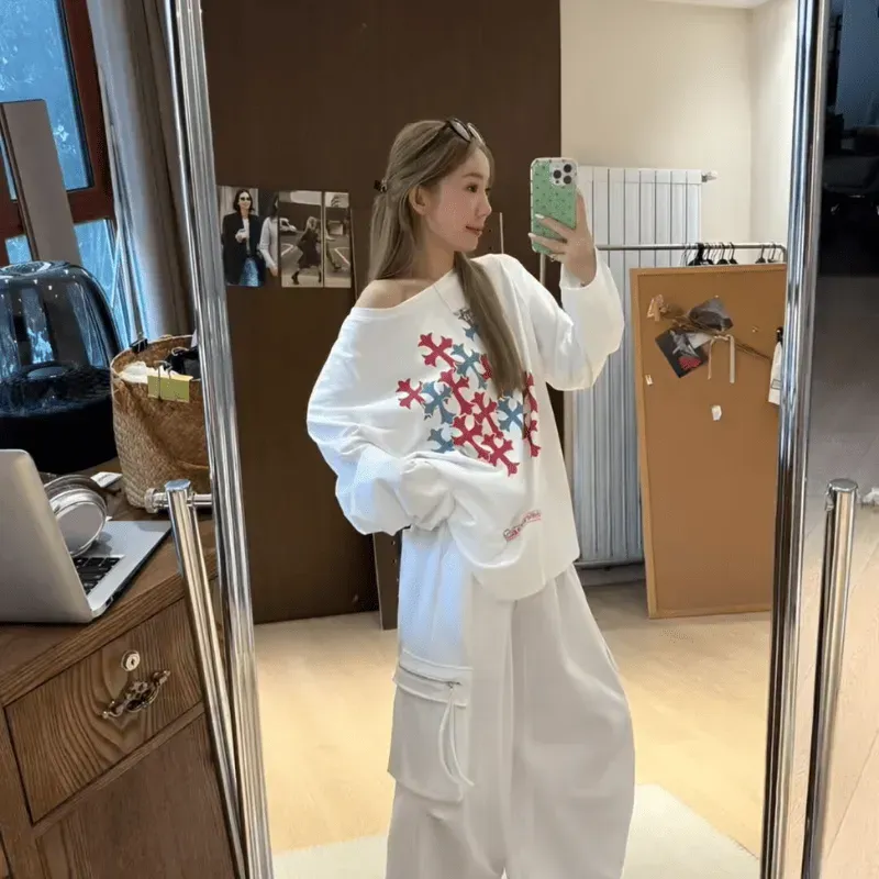 クロムハーツ「Chrome Hearts」ラウンドネックスウェットシャツ