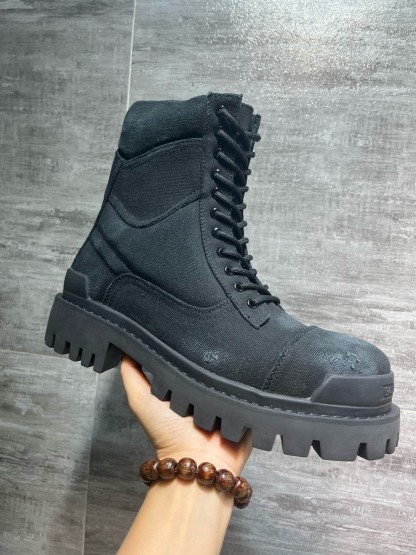 バレンシアガ「Balenciaga」バレンシアガ ワークブーツ / レザーブーツ
