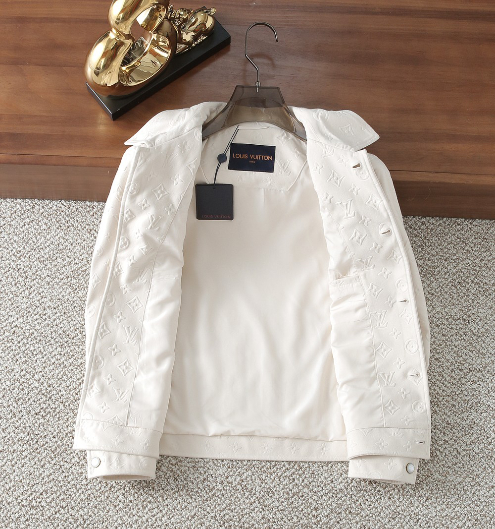 ルイ・ヴィトン「Louis Vuitton」秋冬コレクション クイルテッド ジャケット