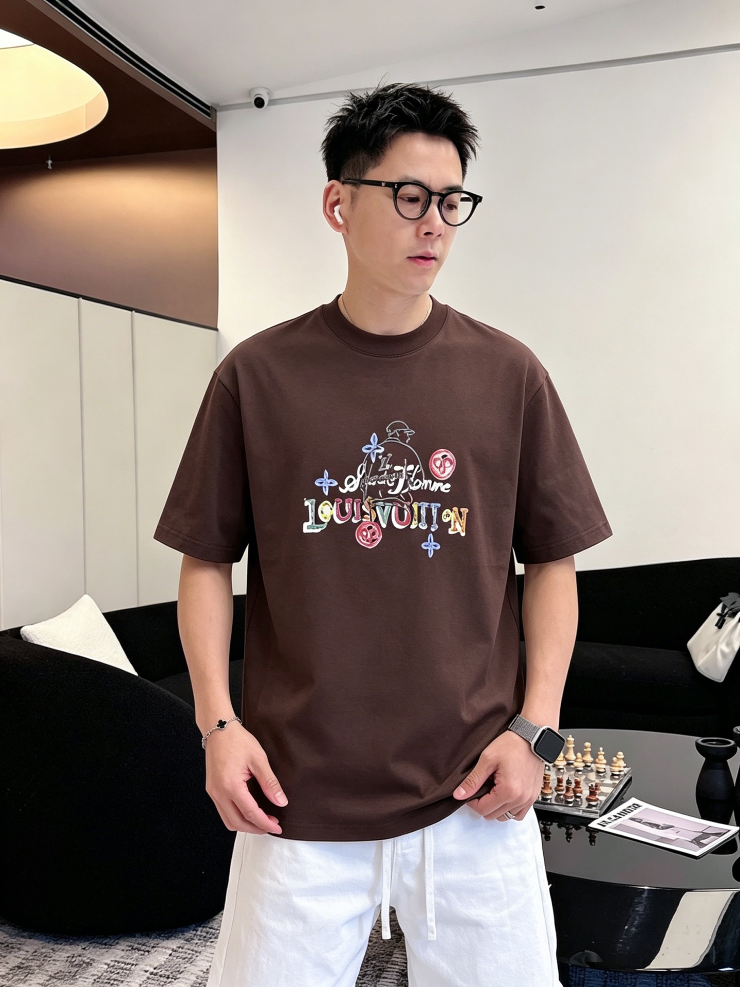 ルイ・ヴィトン「Louis Vuitton」ロゴプリントTシャツ / ショートスリーブ クルーネック
