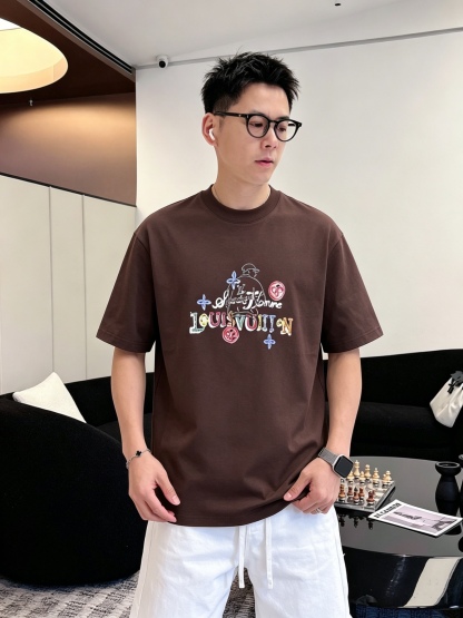 ルイ・ヴィトン「Louis Vuitton」ロゴプリントTシャツ / ショートスリーブ クルーネック