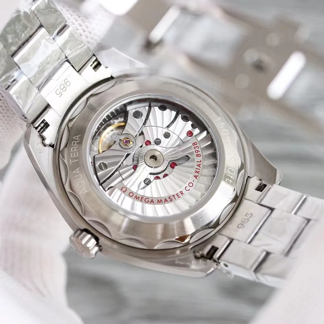 オメガ「Omega」シーマスターアクアテラGMT ワールドタイマーマスター 43MM