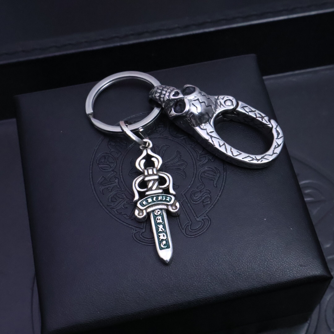 クロムハーツ「Chrome Hearts」キーホルダー＆バッグチャーム - トレンドシンボル