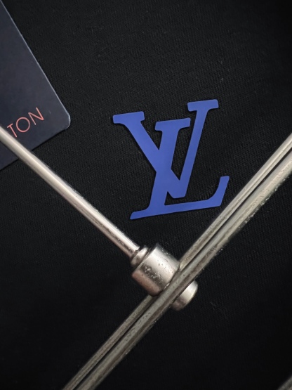 ルイ・ヴィトン「Louis Vuitton」秋冬 メンズ スポーツスウェット