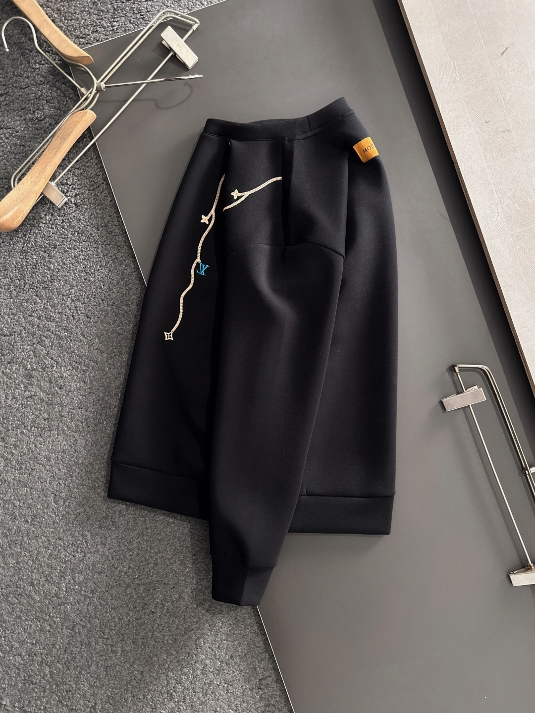 ルイ・ヴィトン「Louis Vuitton」秋冬メンズ スウェット