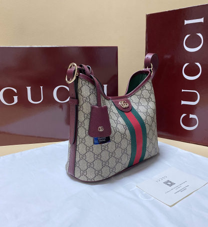 グッチ「Gucci」オフィディア スモール ショルダーバッグ