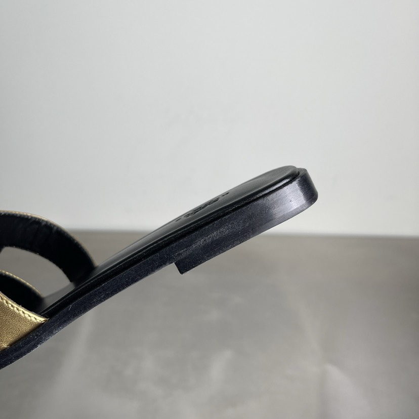 エルメス「Hermès」エルメス オランサンダル / レザースライドサンダル