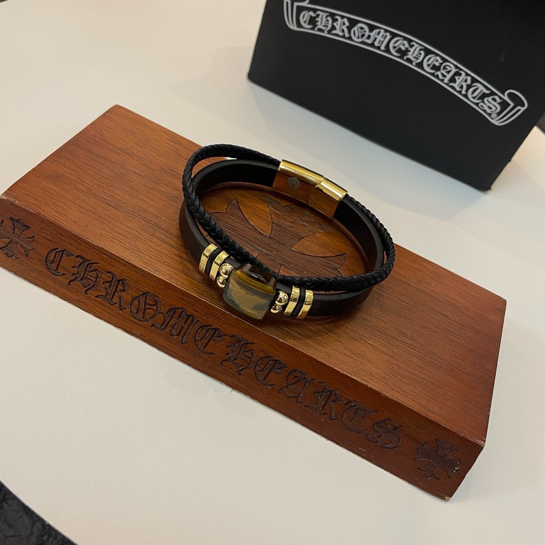 クロムハーツ「Chrome Hearts」Tiger Eye Leather Wrap Bracelet
