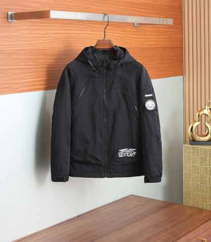 バーバリー「Burberry」秋冬 リバーシブルキルティングジャケット