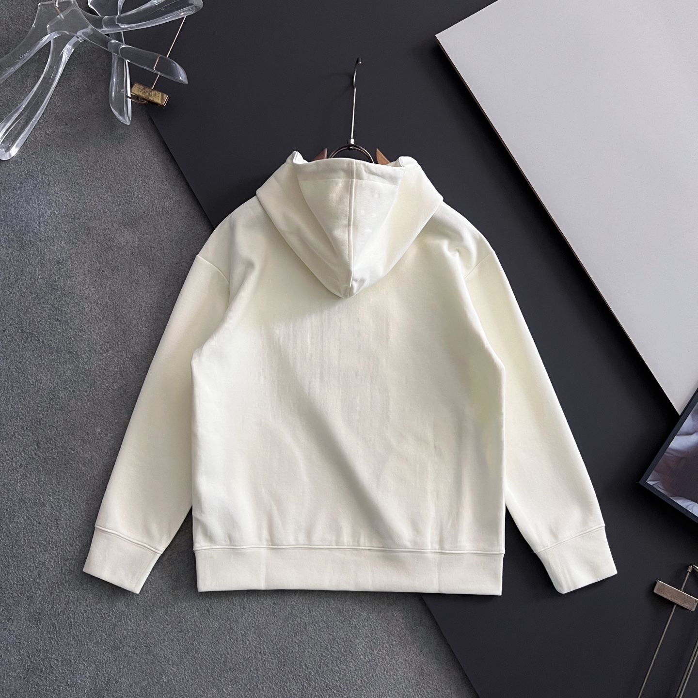 グッチ「Gucci」フード付きスウェット