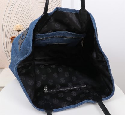 クロムハーツ「Chrome Hearts」十字架のトートバッグ