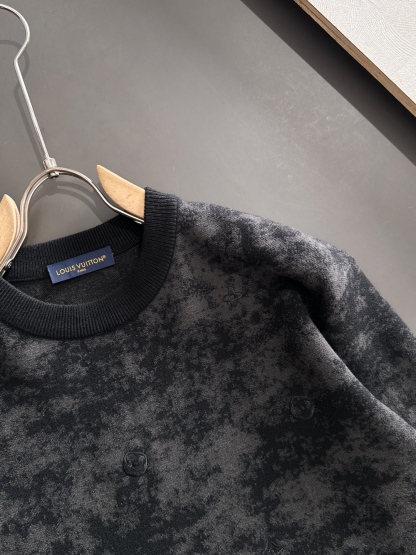 ルイ・ヴィトン「Louis Vuitton」秋冬 メンズ  クルーネックニット