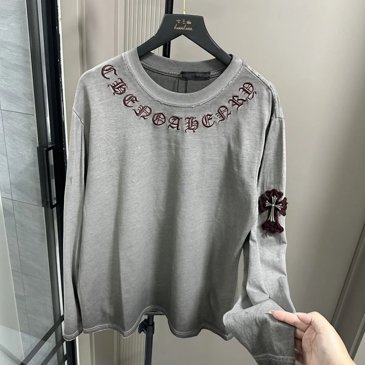 クロムハーツ「Chrome Hearts」エンブロイダリー Tシャツ