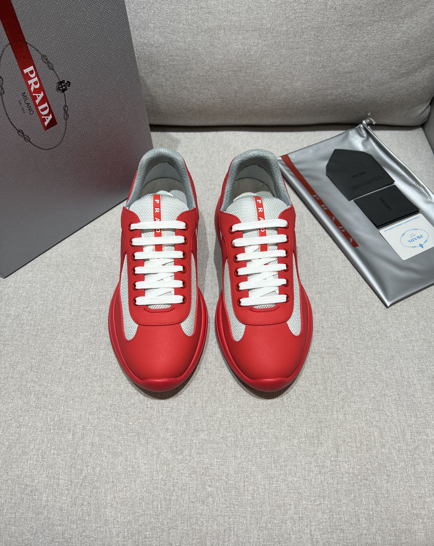 プラダ「Prada」プラダ アメリカスカップ スニーカー / ユニセックスレザースニーカー