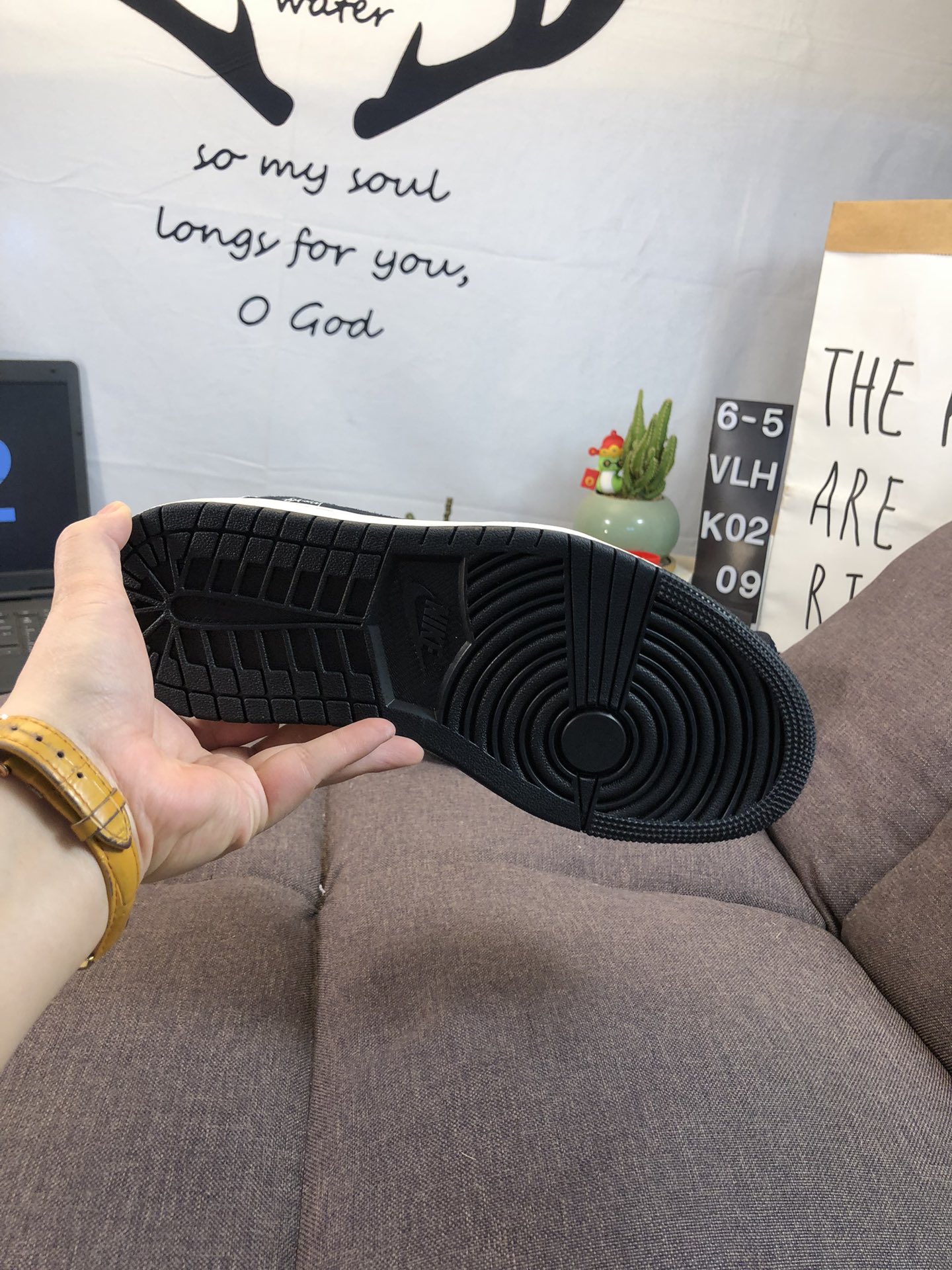 ナイキ「Nike」ク ロー カジュアルスニーカー