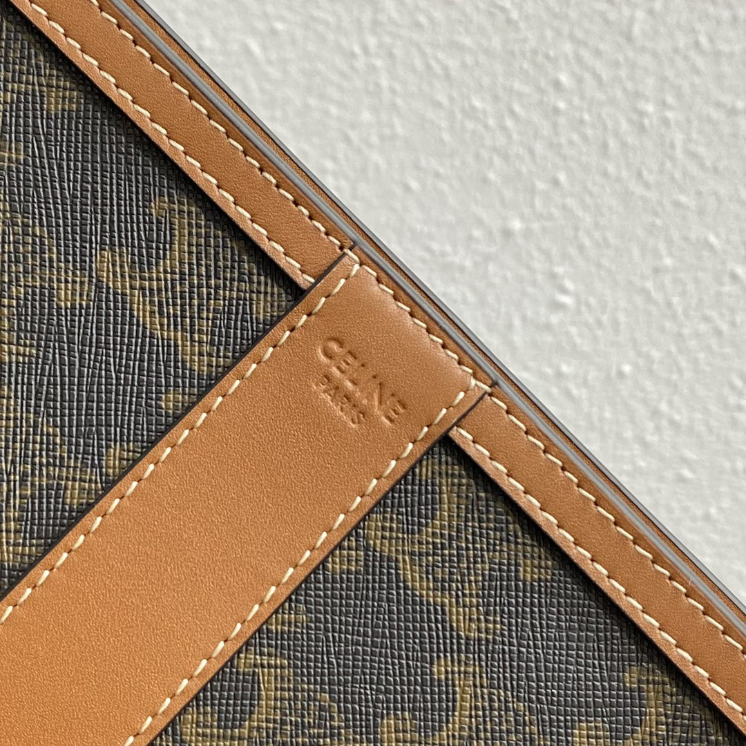 セリーヌ(Celine)ロック トイレタリーポーチ / トリオンフキャンバス＆カーフスキン