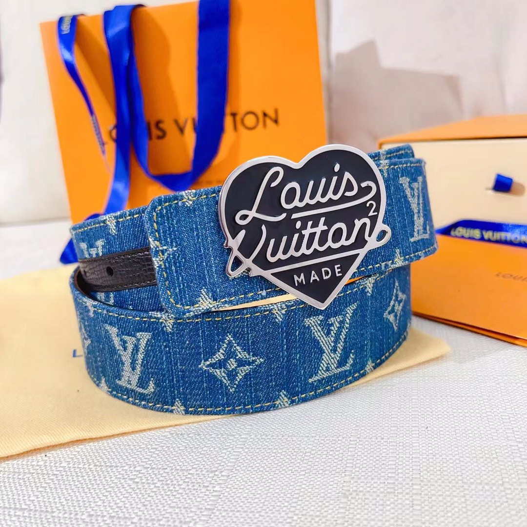 ルイ・ヴィトン「Louis Vuitton」ベルト･LV イニシャル 40MM