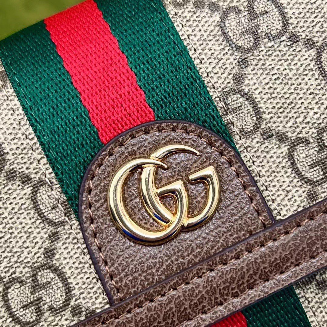 グッチ「Gucci」オフィディア GG コンチネンタルウォレット