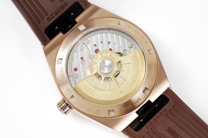 ヴァシュロン コンスタンタン「Vacheron Constantin」オーバーシーズ 4500V 41mm  腕時計